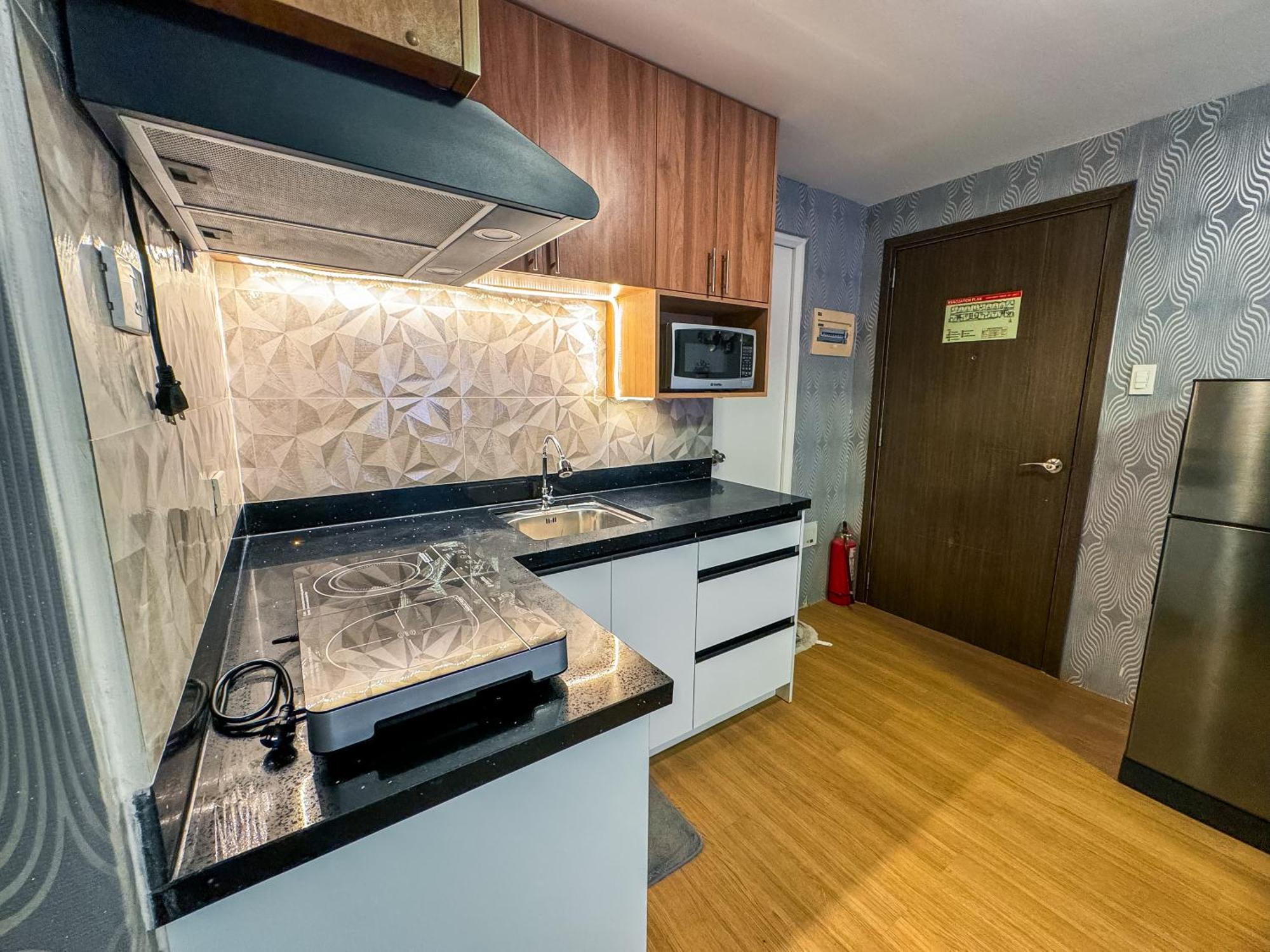 The Loop 2Br Fully Furnished Corner Unit W Balcony Lejlighed Cagayan de Oro Eksteriør billede